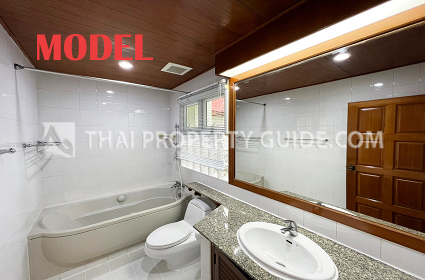 House with Shared Pool in Nichada Thani 